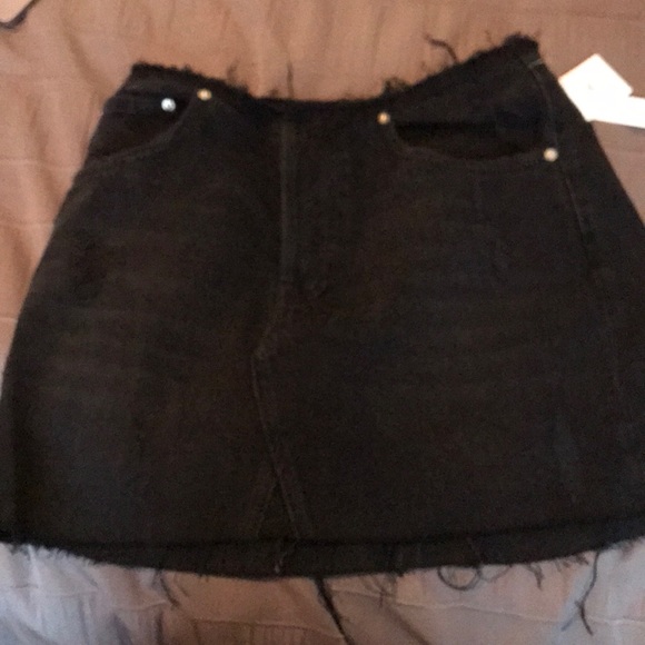 BDG Denim Rae Edge Mini Skirt - Picture 5 of 7